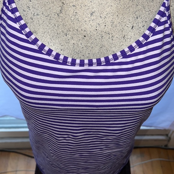 Nike purple stripes racer back size large dry fit built-in bra active top - Picture 3 of 4